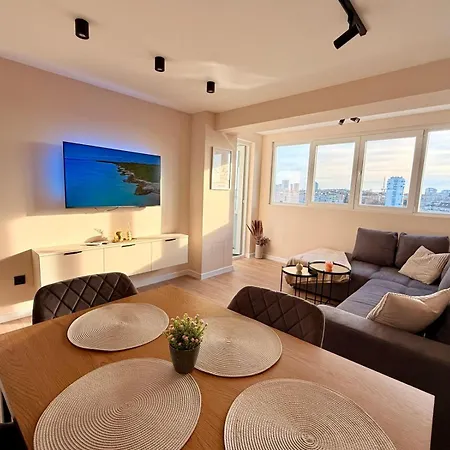 Zornitsa Panoramic Sea View & Luxury Design * Burgas Stad
